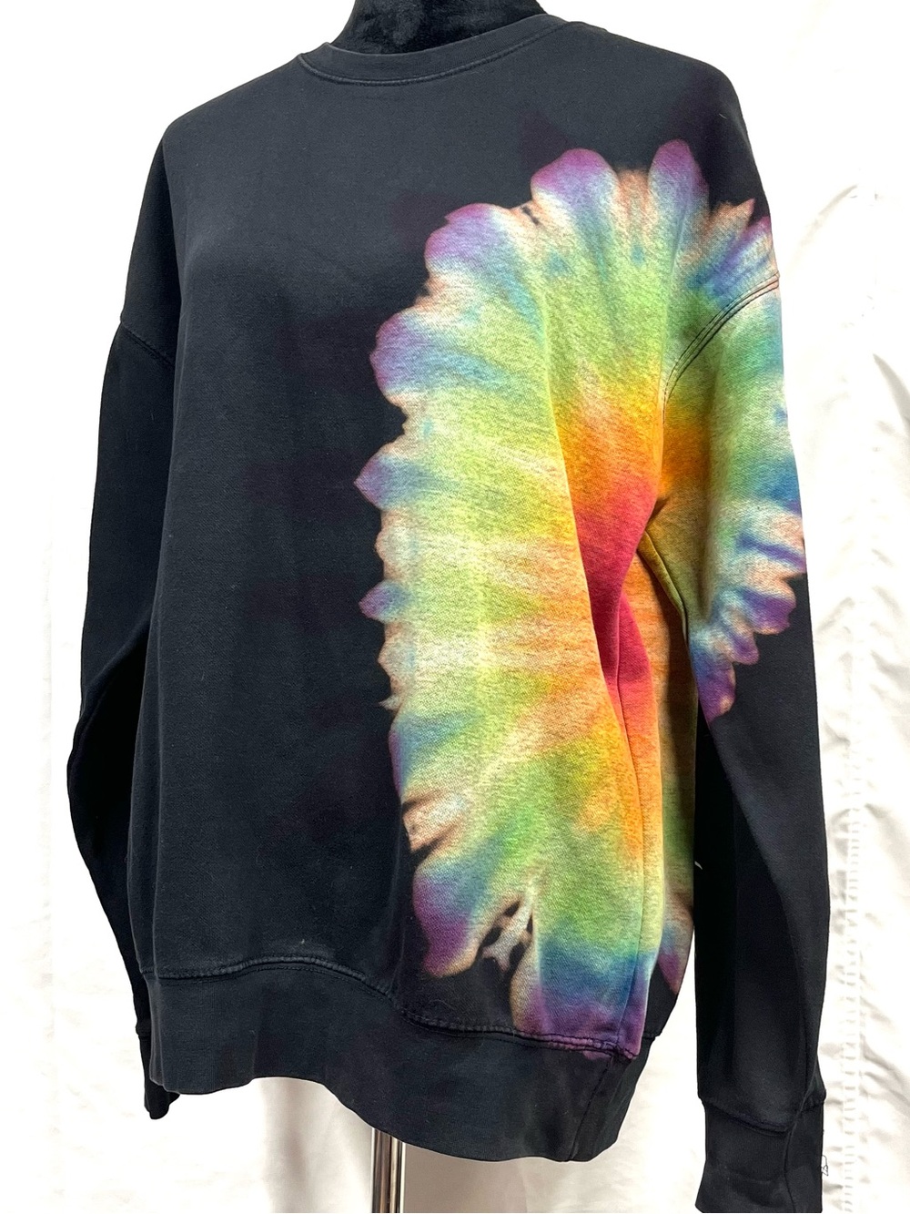 MadeYewLook Limited Edition Black Tie-Dye Burst Crewneck Sweatshirt sz L